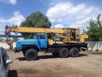 Автокран вездеход Урал 16 тонн 18 метров
